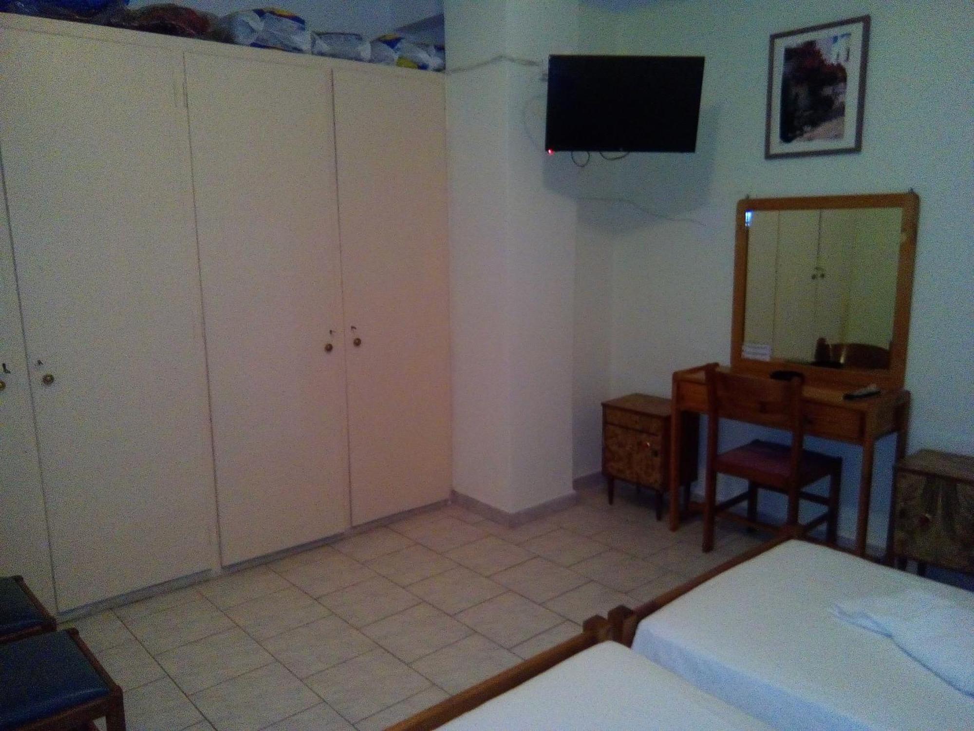 Dionisis Apartments Agia Efimia Eksteriør billede